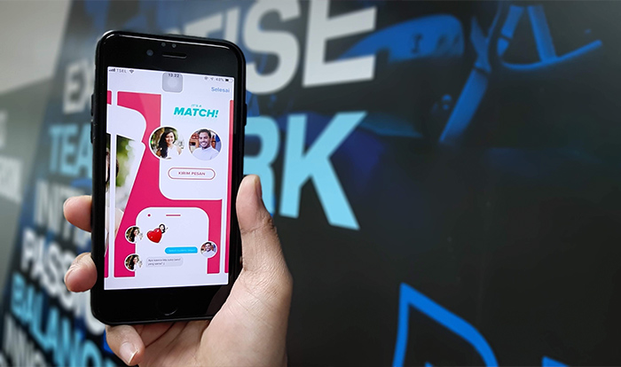 Mira Pinchazo Te mejorarás Encontrar el amor con una app - Ideas imprescindibles